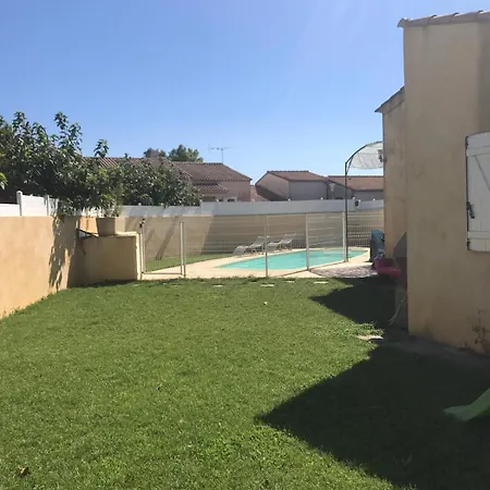 Climatise Avec Piscine, Proche De La Villa Vestric-et-Candiac